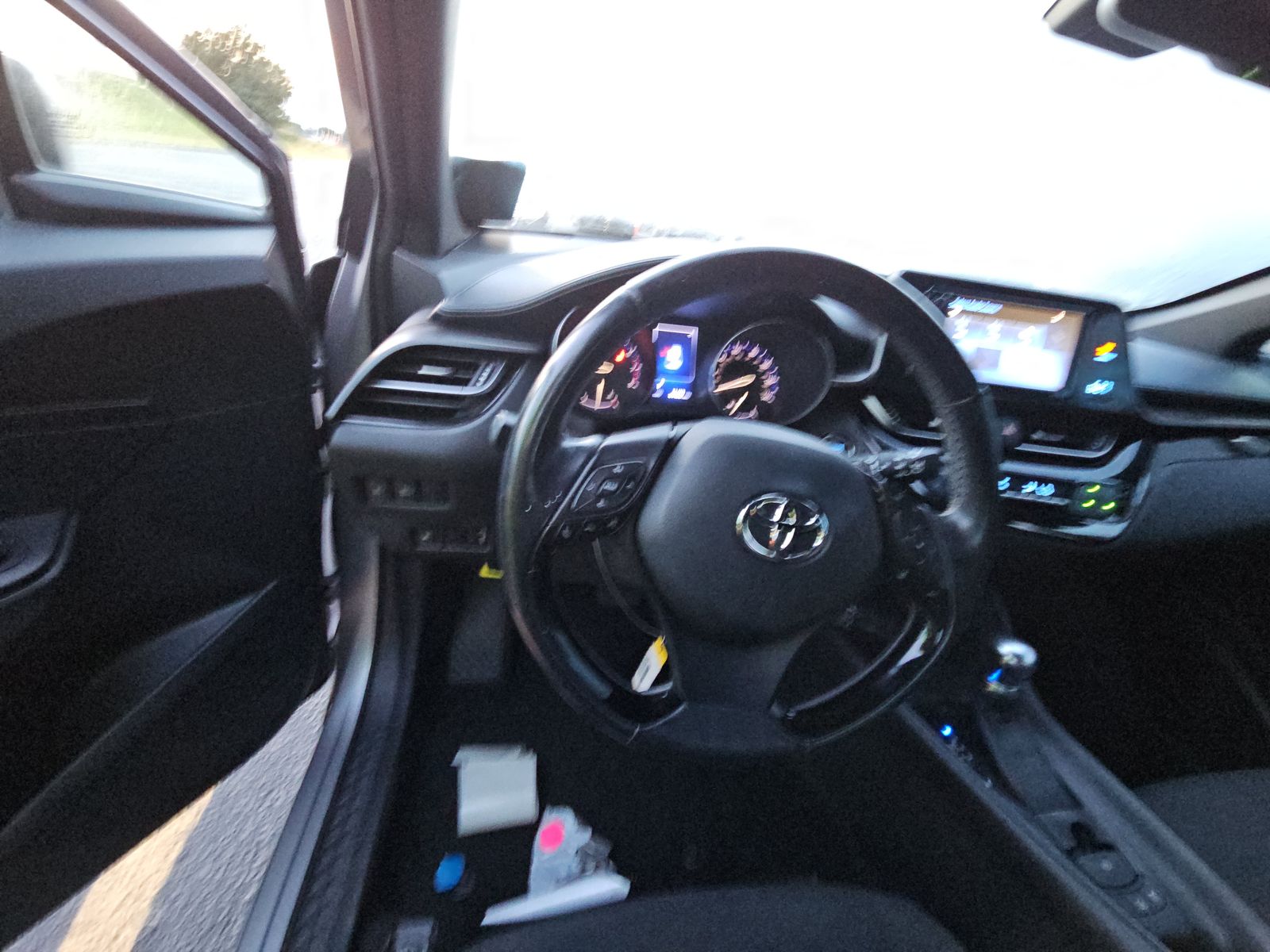 2018 Toyota C-HR XLE Premium FWD