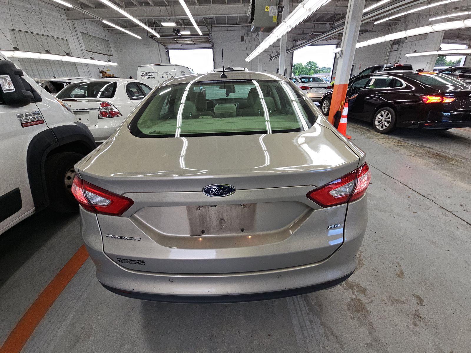 2015 Ford Fusion SE FWD