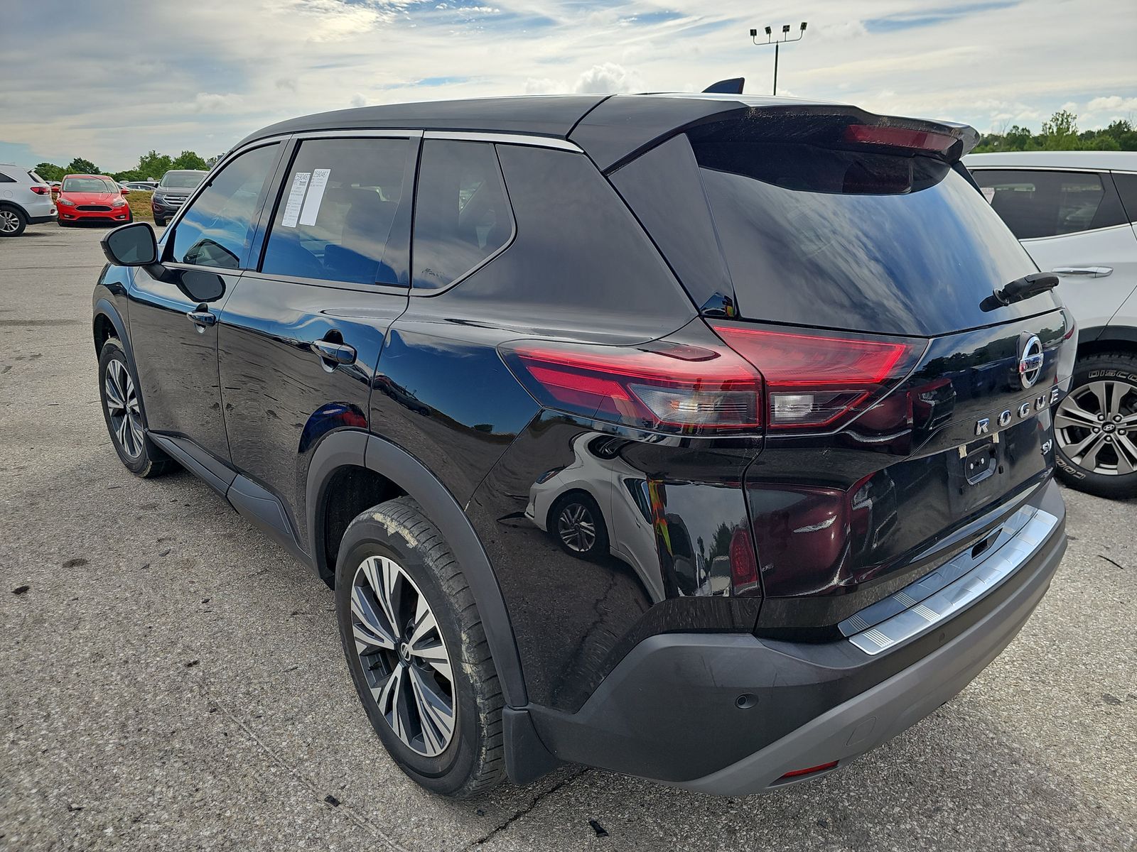 2021 Nissan Rogue SV FWD