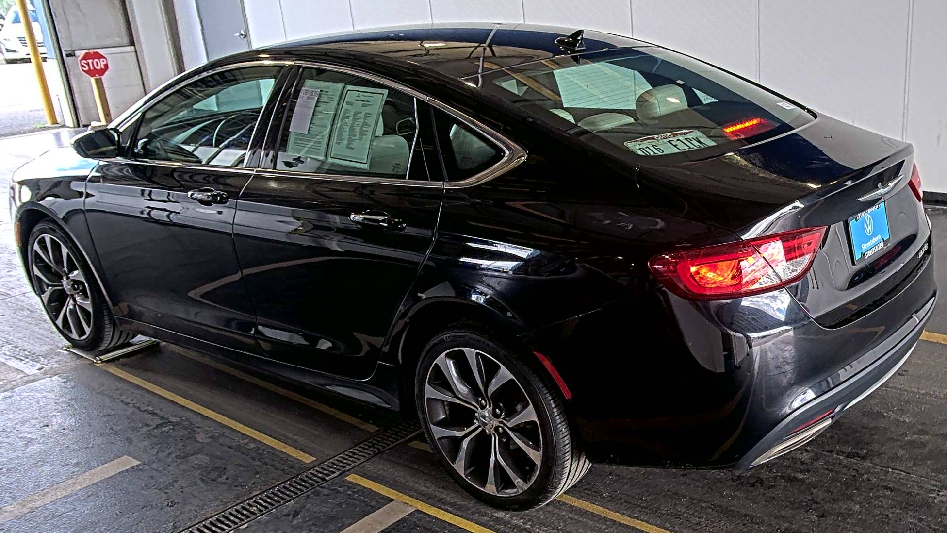 2015 Chrysler 200 C FWD