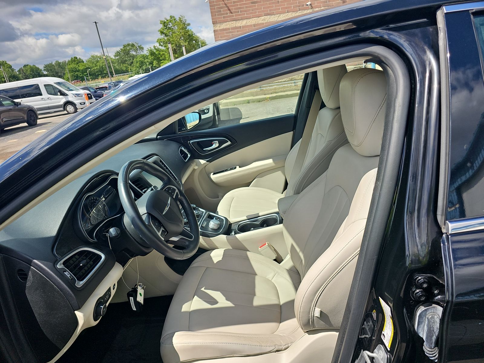 2015 Chrysler 200 C FWD