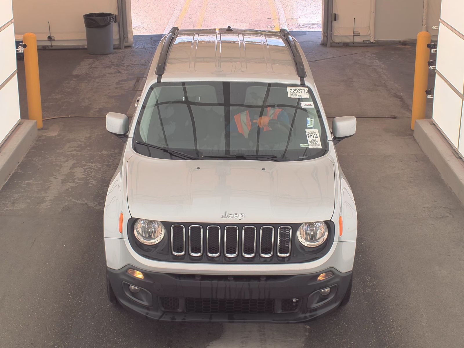 2016 Jeep Renegade Latitude FWD