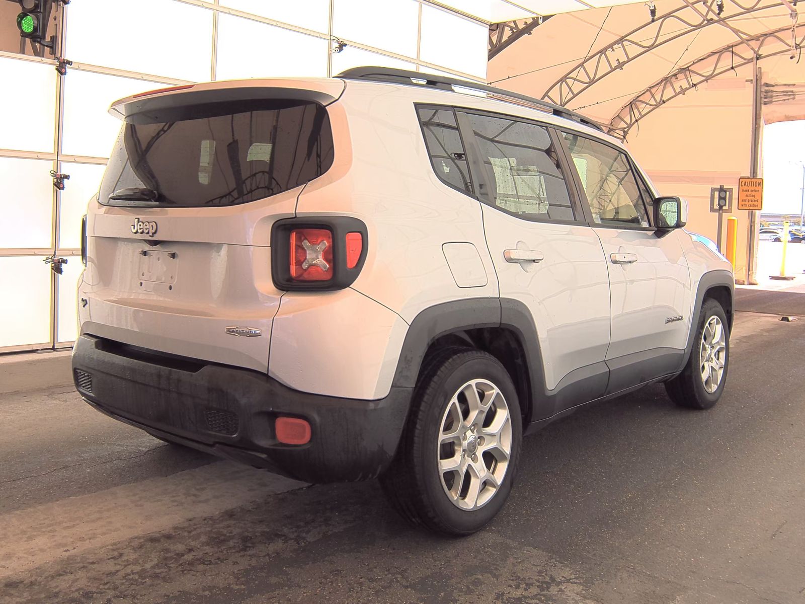 2016 Jeep Renegade Latitude FWD