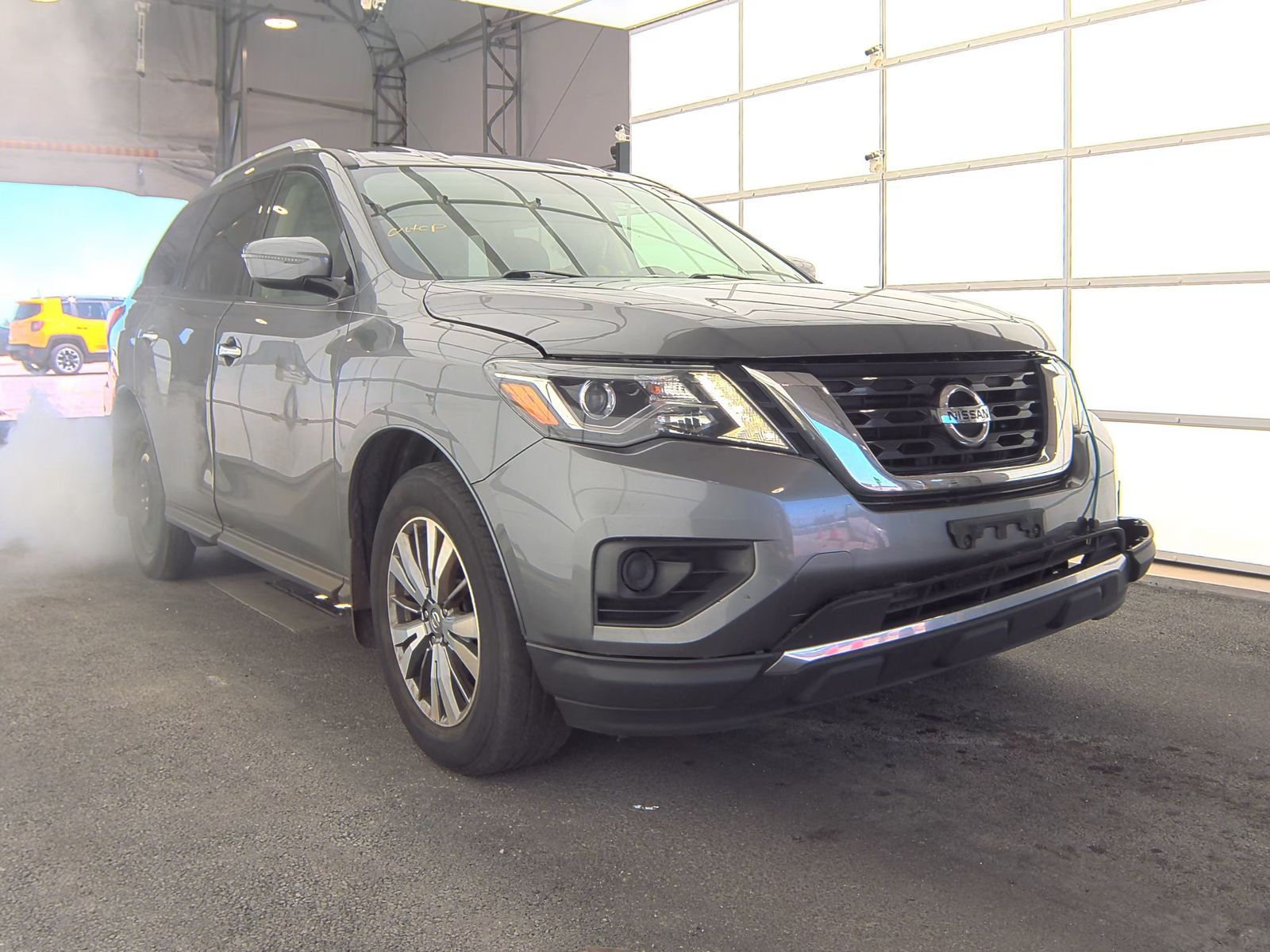 2019 Nissan Pathfinder S FWD