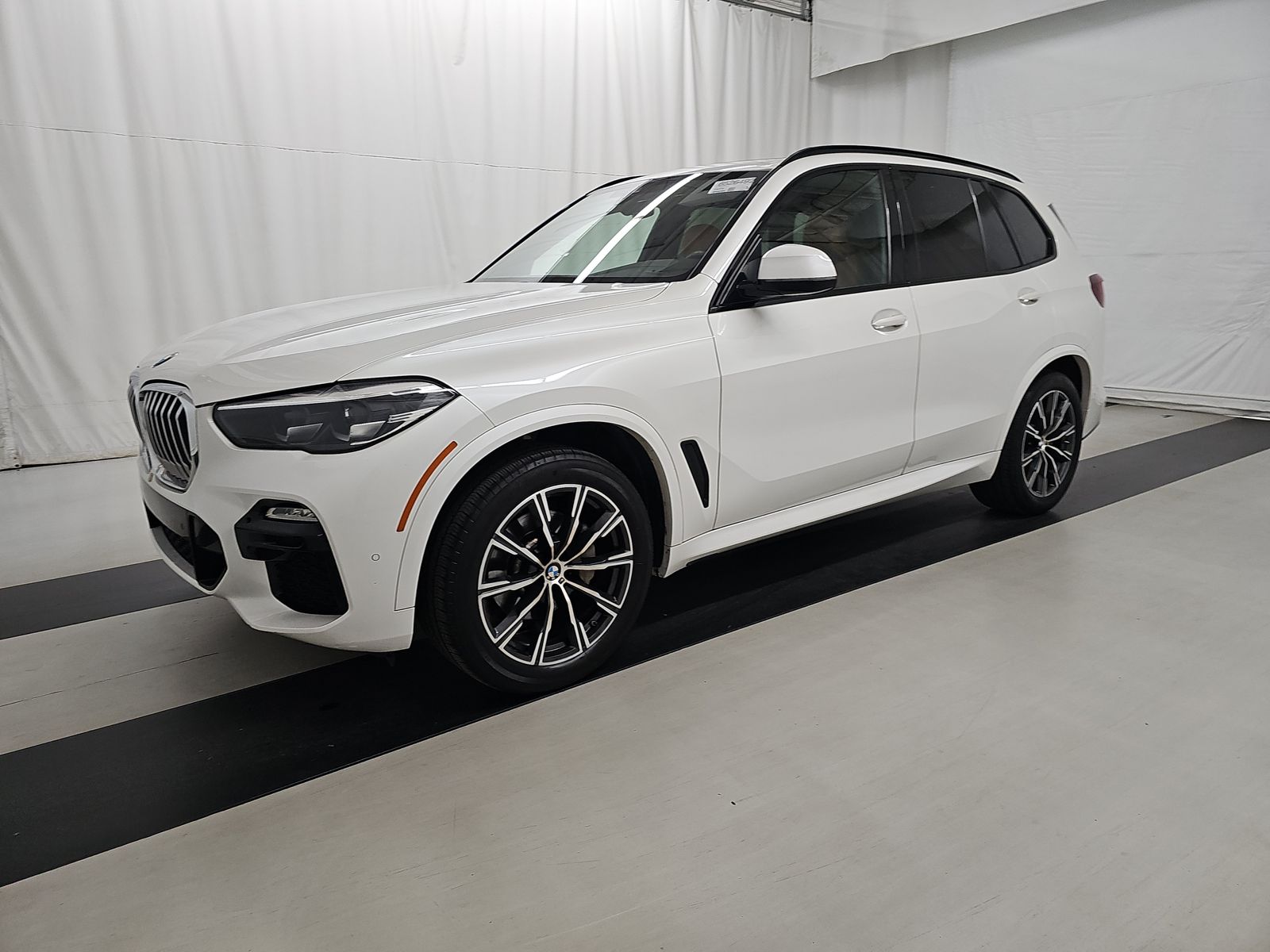 2021 BMW X5 Sports Activity Vehicle xDrive40i M SPORT LINE