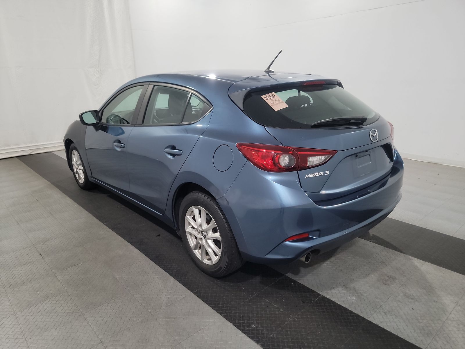 2017 MAZDA MAZDA3 Sport FWD