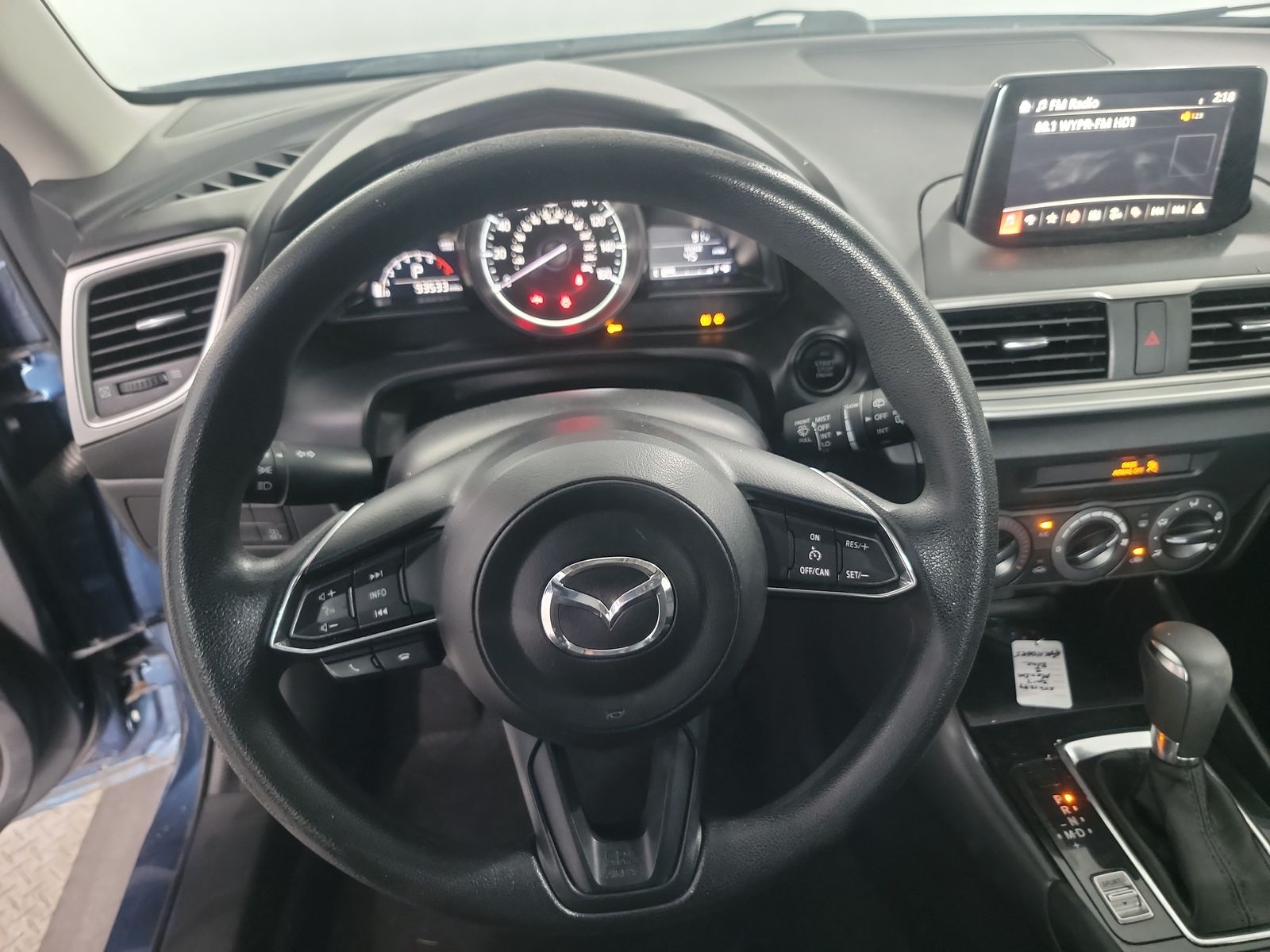 2017 MAZDA MAZDA3 Sport FWD