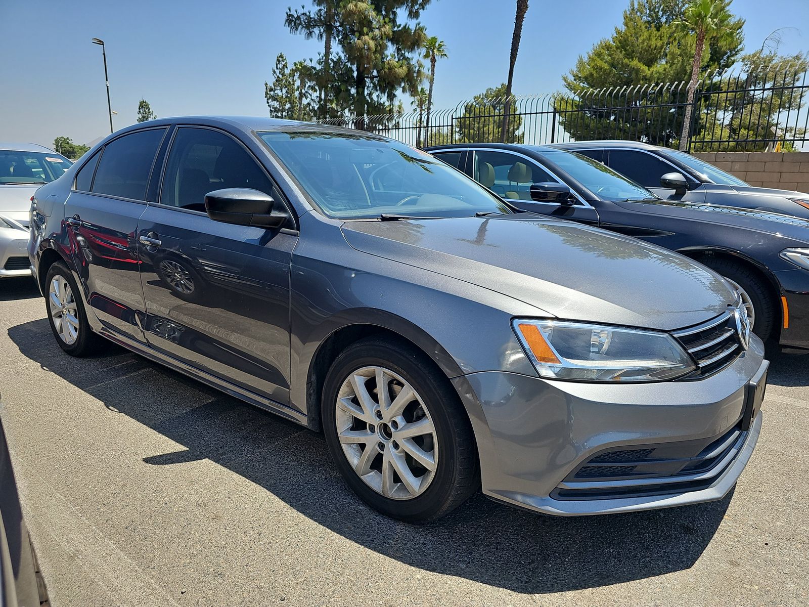 2015 Volkswagen Jetta 1.8T SE FWD