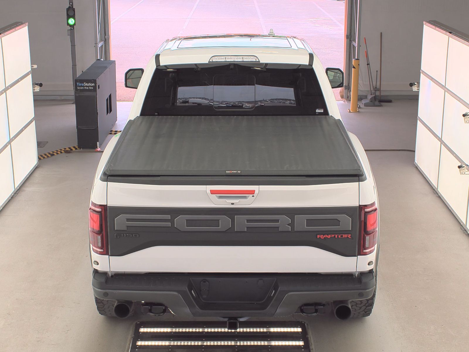 2019 Ford F-150 Raptor AWD