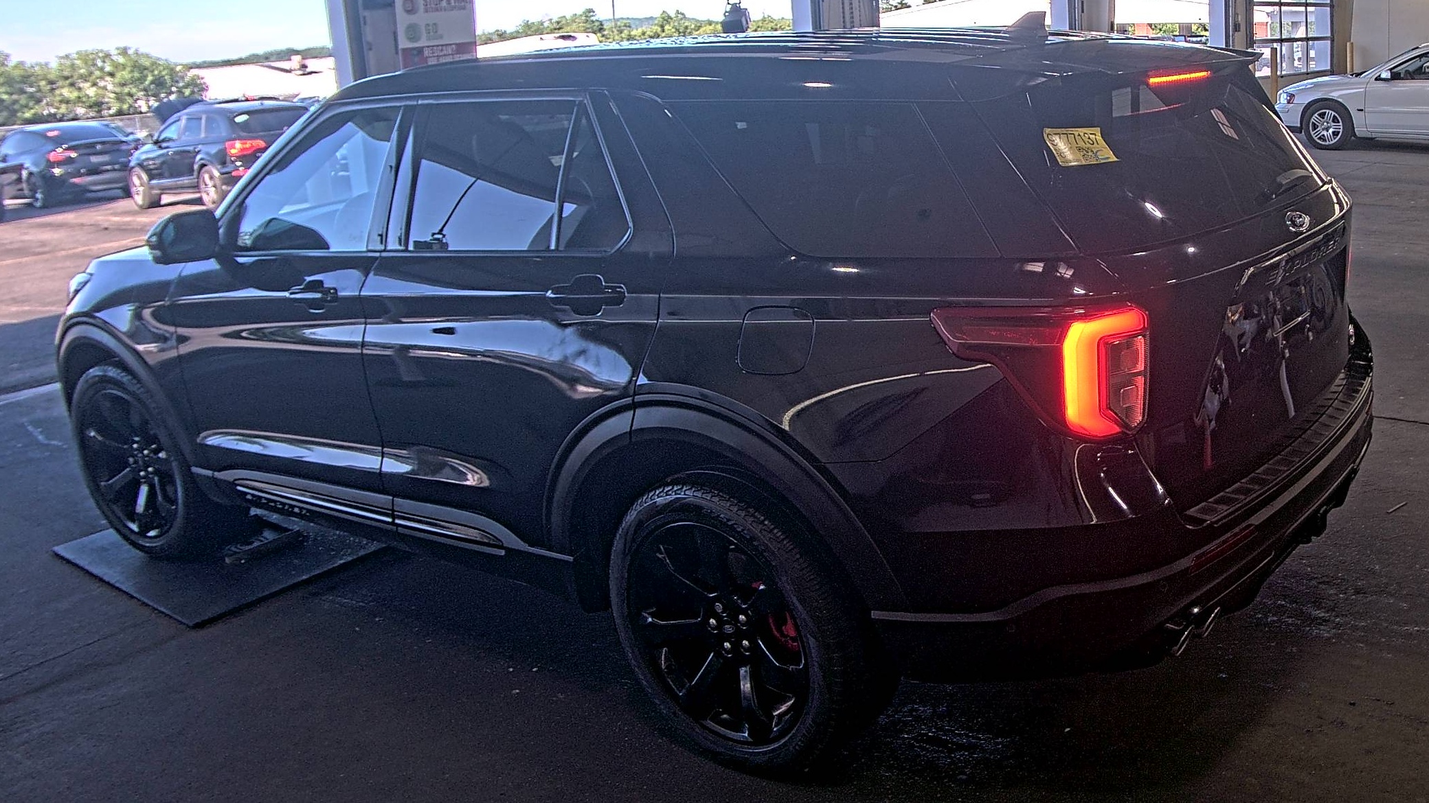 2021 Ford Explorer ST AWD