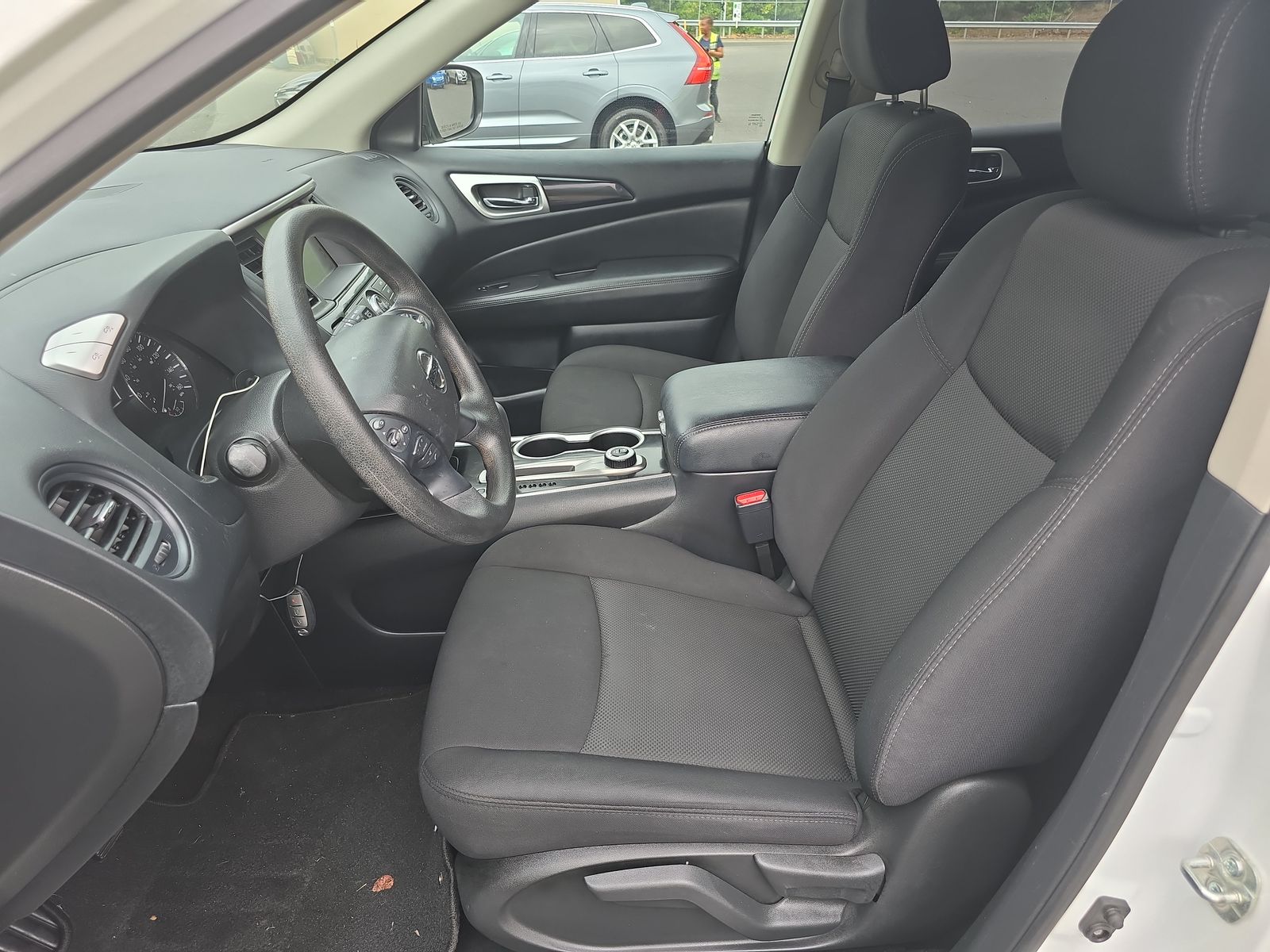 2020 Nissan Pathfinder S AWD