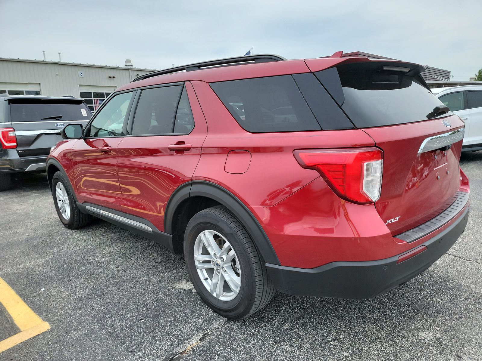 2020 Ford Explorer XLT AWD