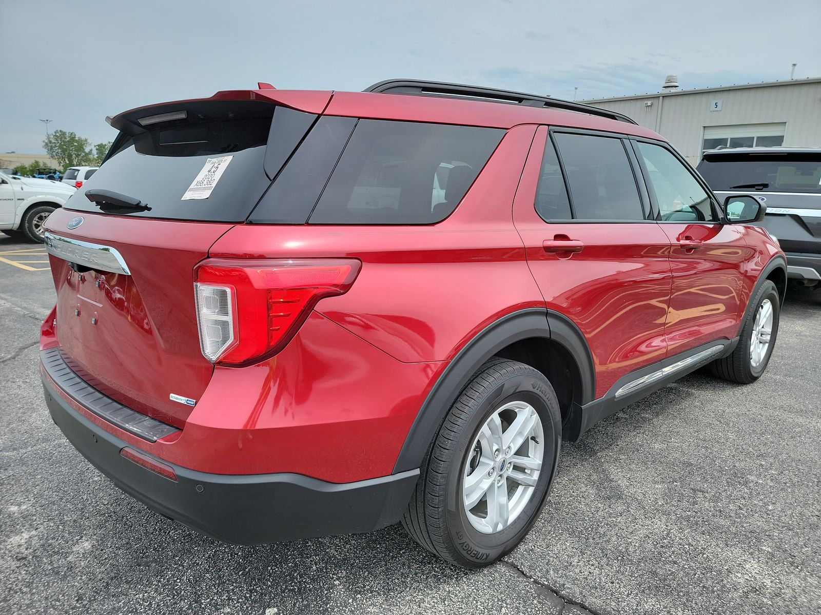 2020 Ford Explorer XLT AWD