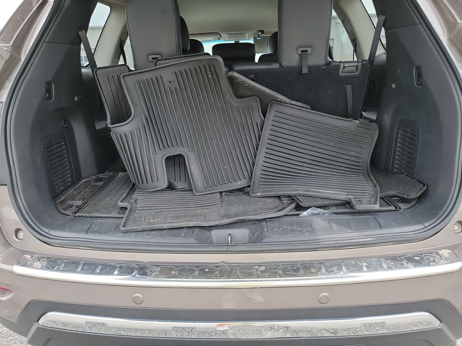 2014 Nissan Pathfinder Platinum AWD