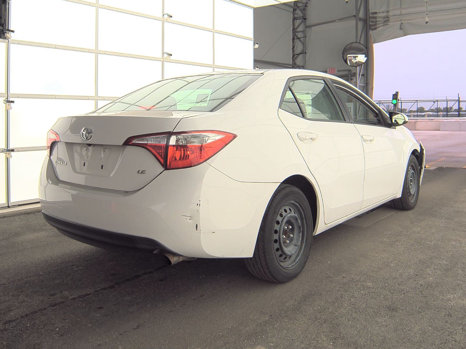 2014 Toyota Corolla LE FWD