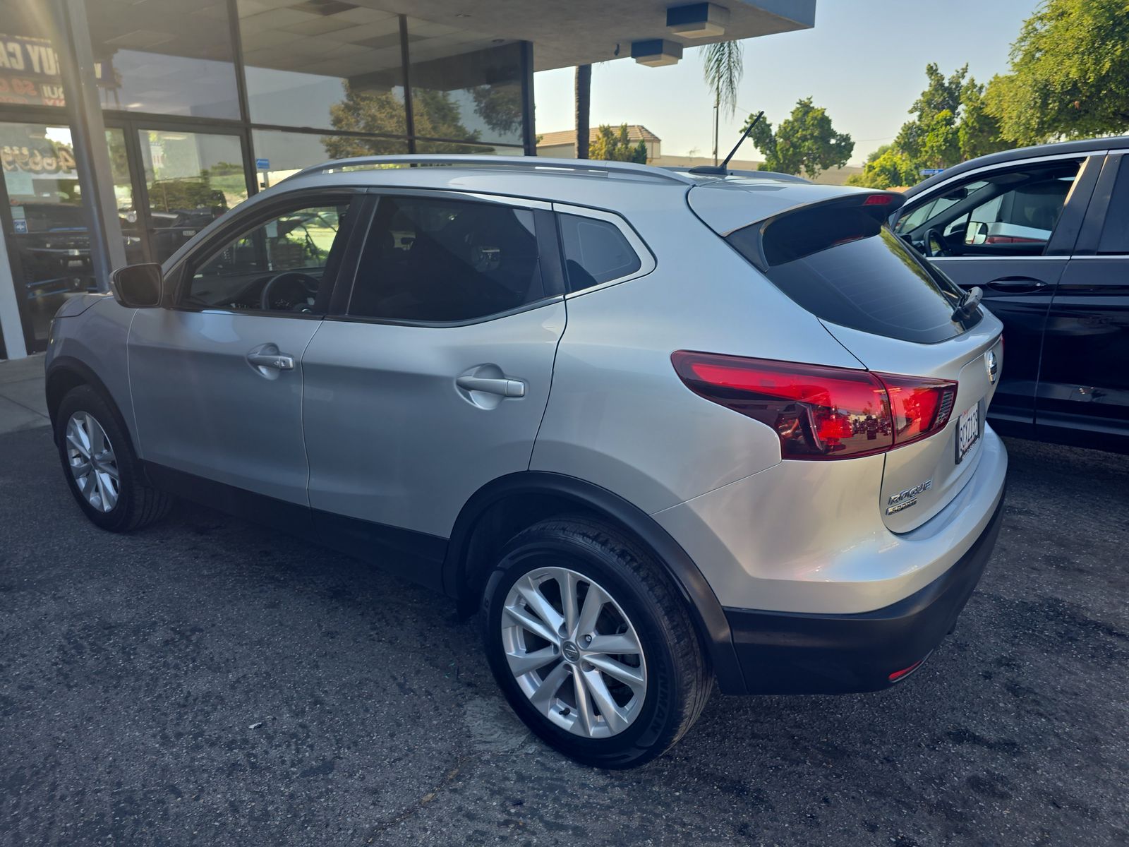 2018 Nissan Rogue Sport SV FWD