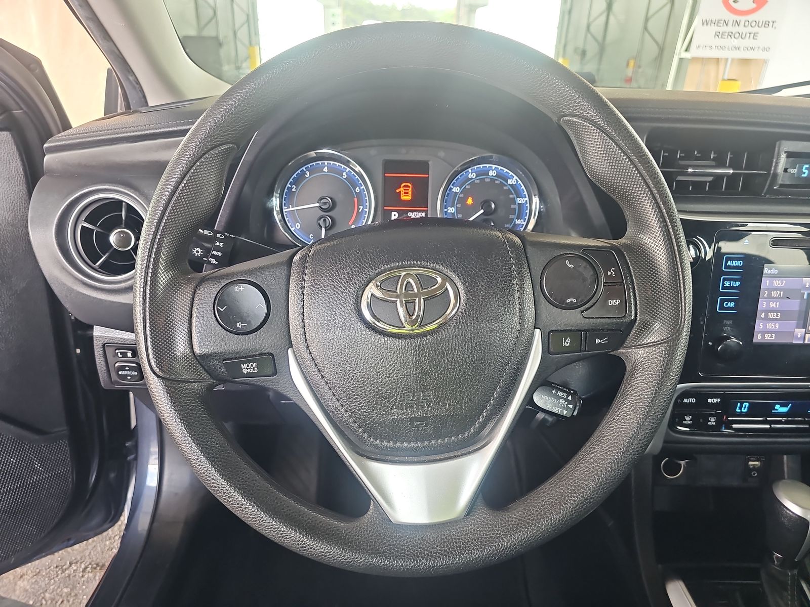 2019 Toyota Corolla LE FWD