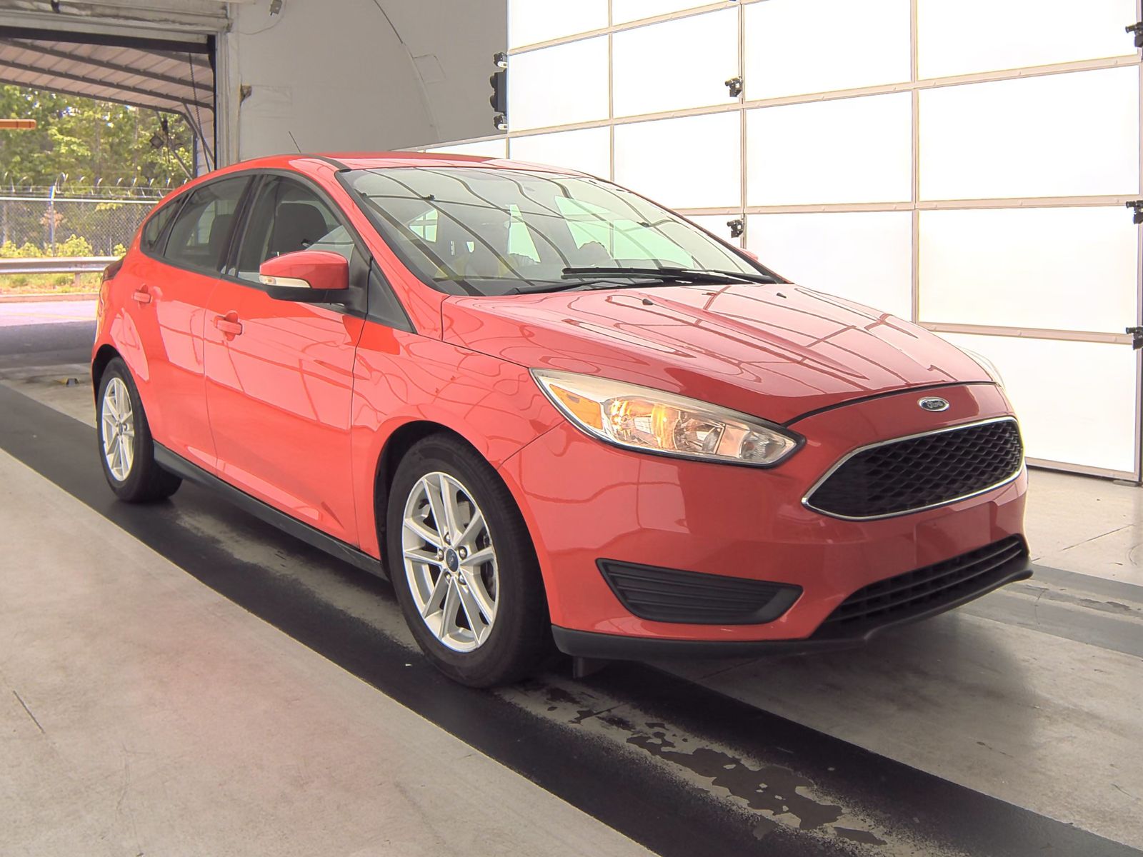 2017 Ford Focus SE FWD