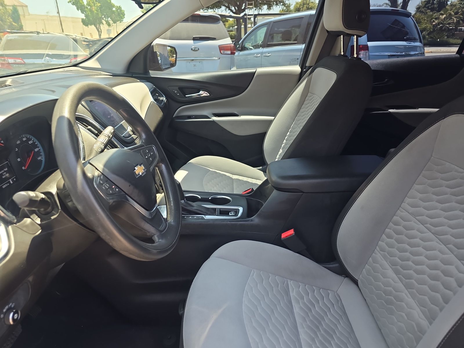2020 Chevrolet Equinox LS FWD