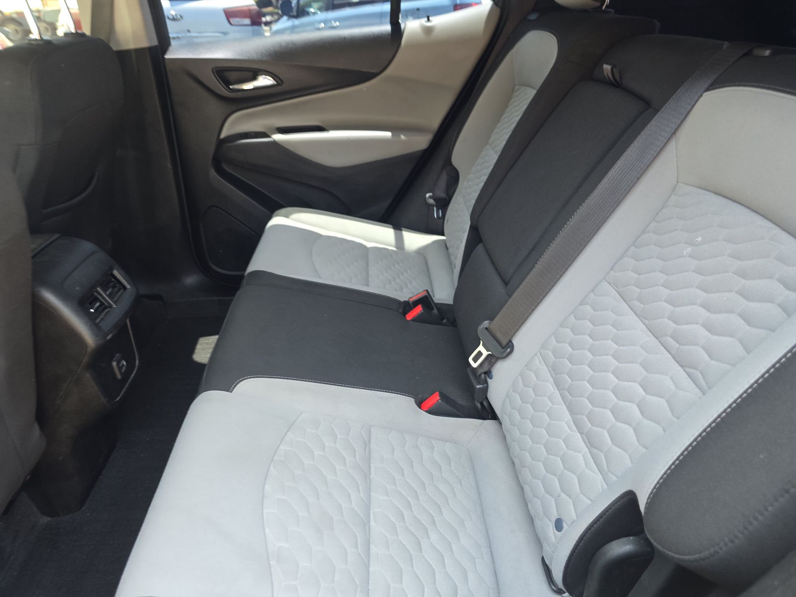 2020 Chevrolet Equinox LS FWD