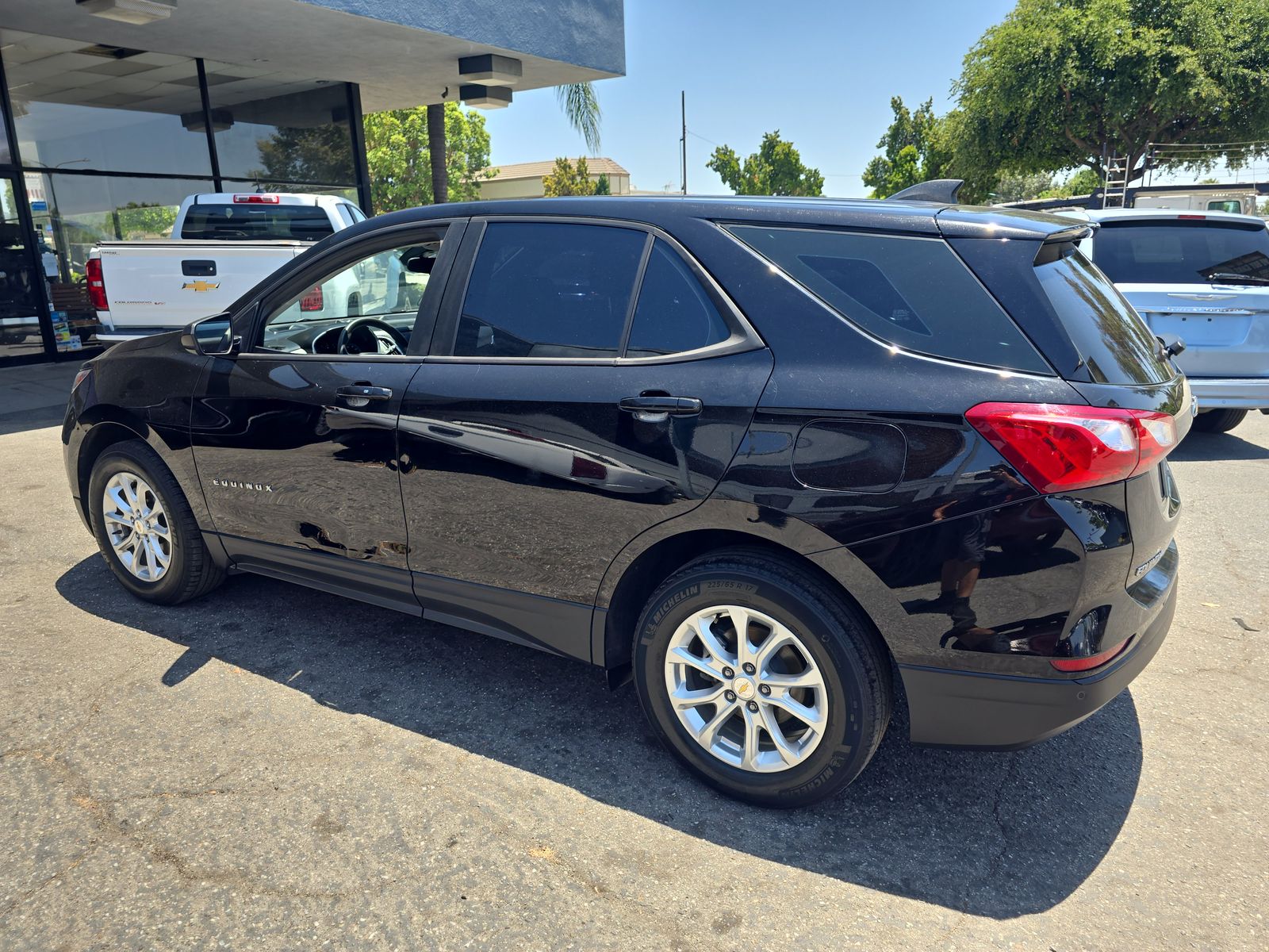 2020 Chevrolet Equinox LS FWD