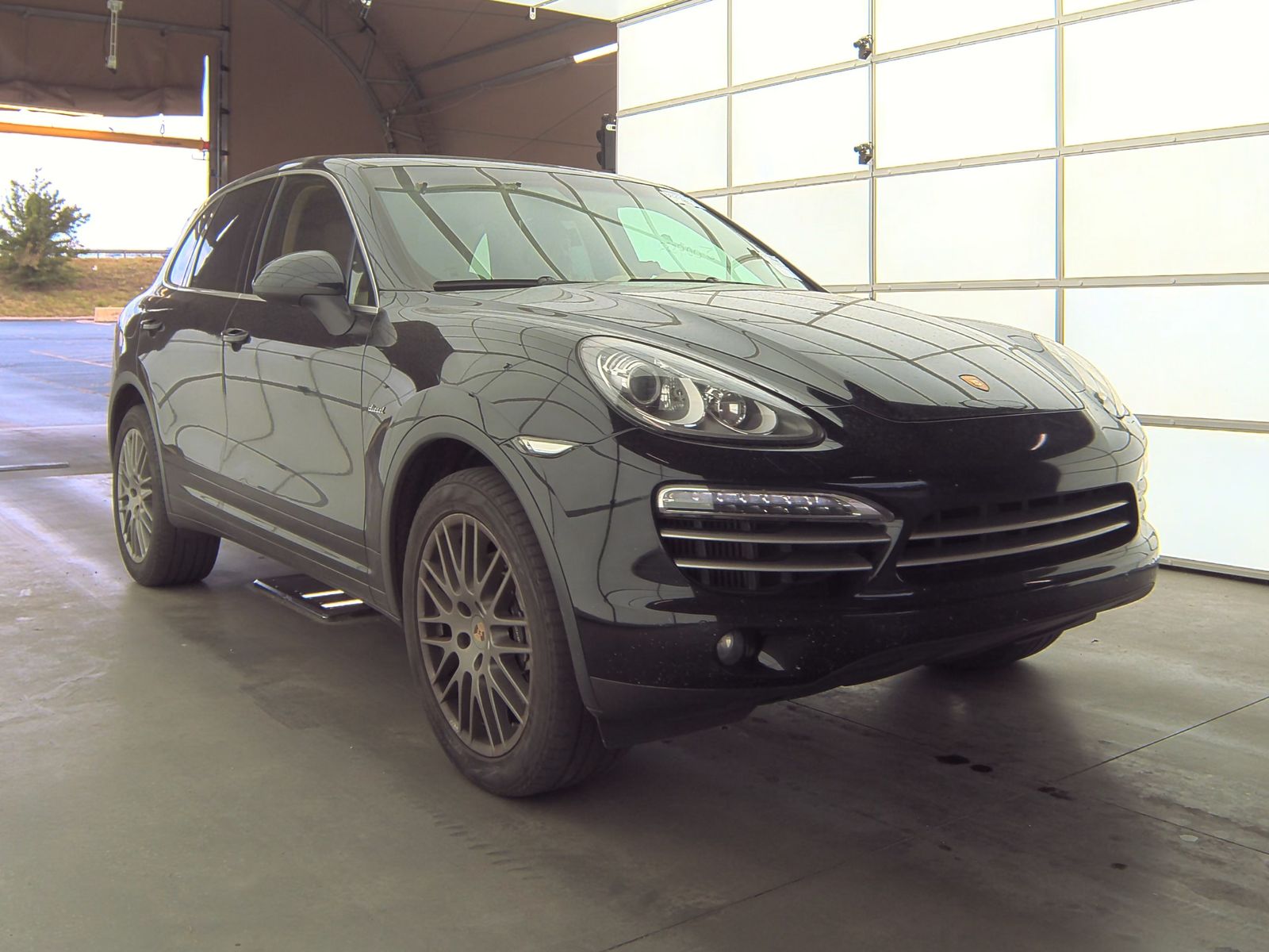 2014 Porsche Cayenne Diesel Platinum Edition AWD