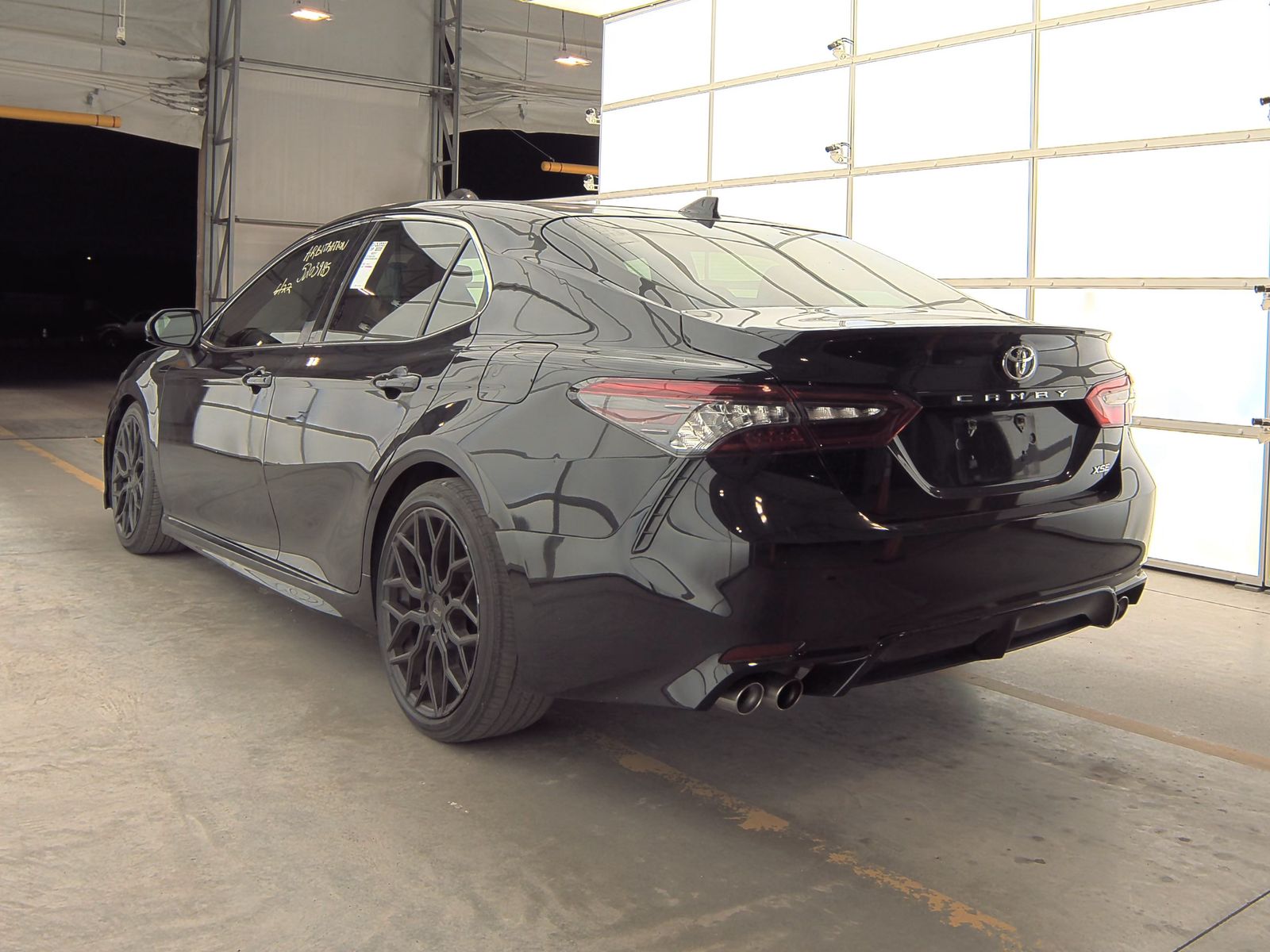 2021 Toyota Camry XSE FWD