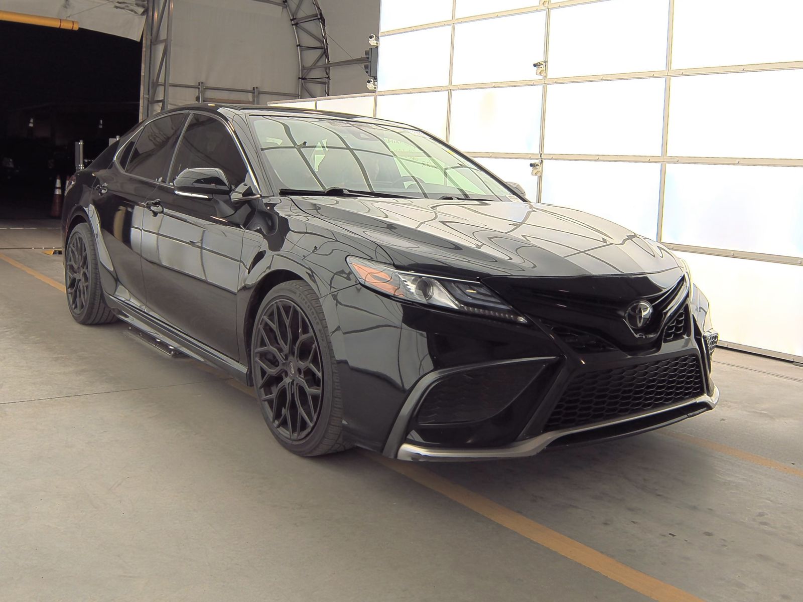 2021 Toyota Camry XSE FWD