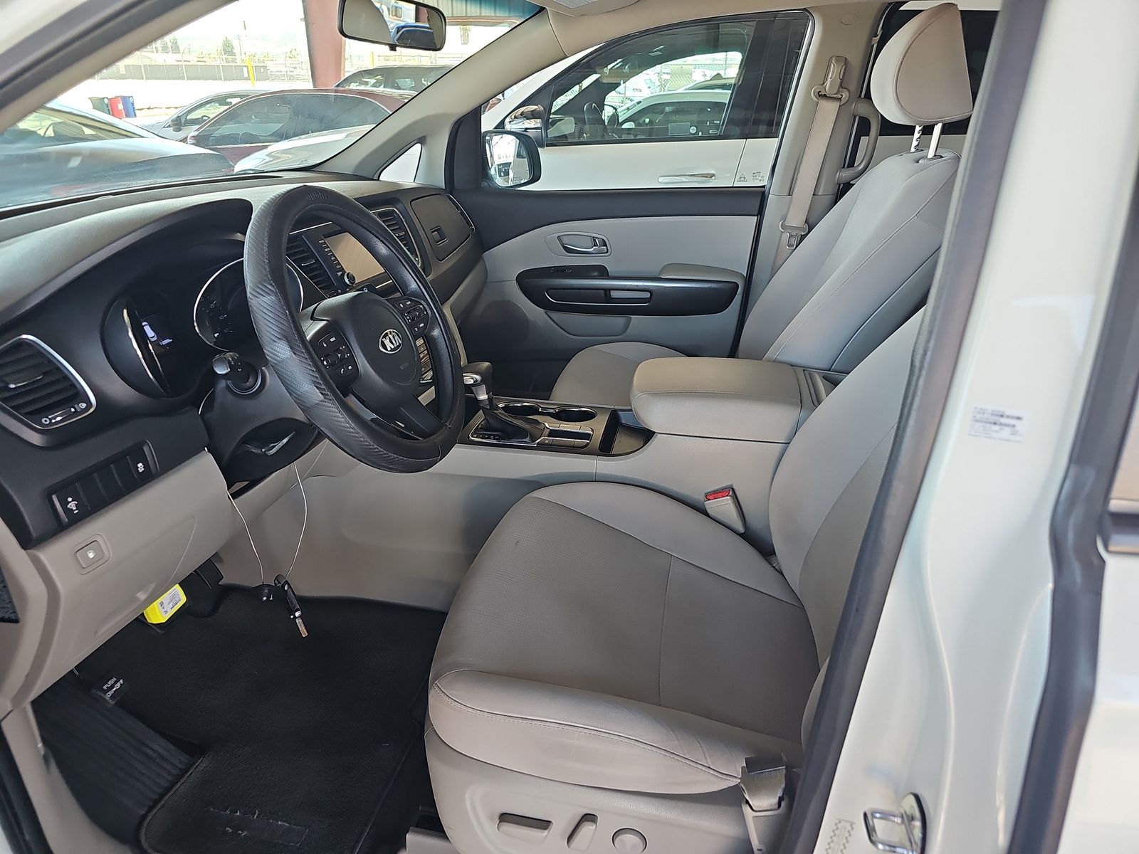 2019 Kia Sedona LX FWD