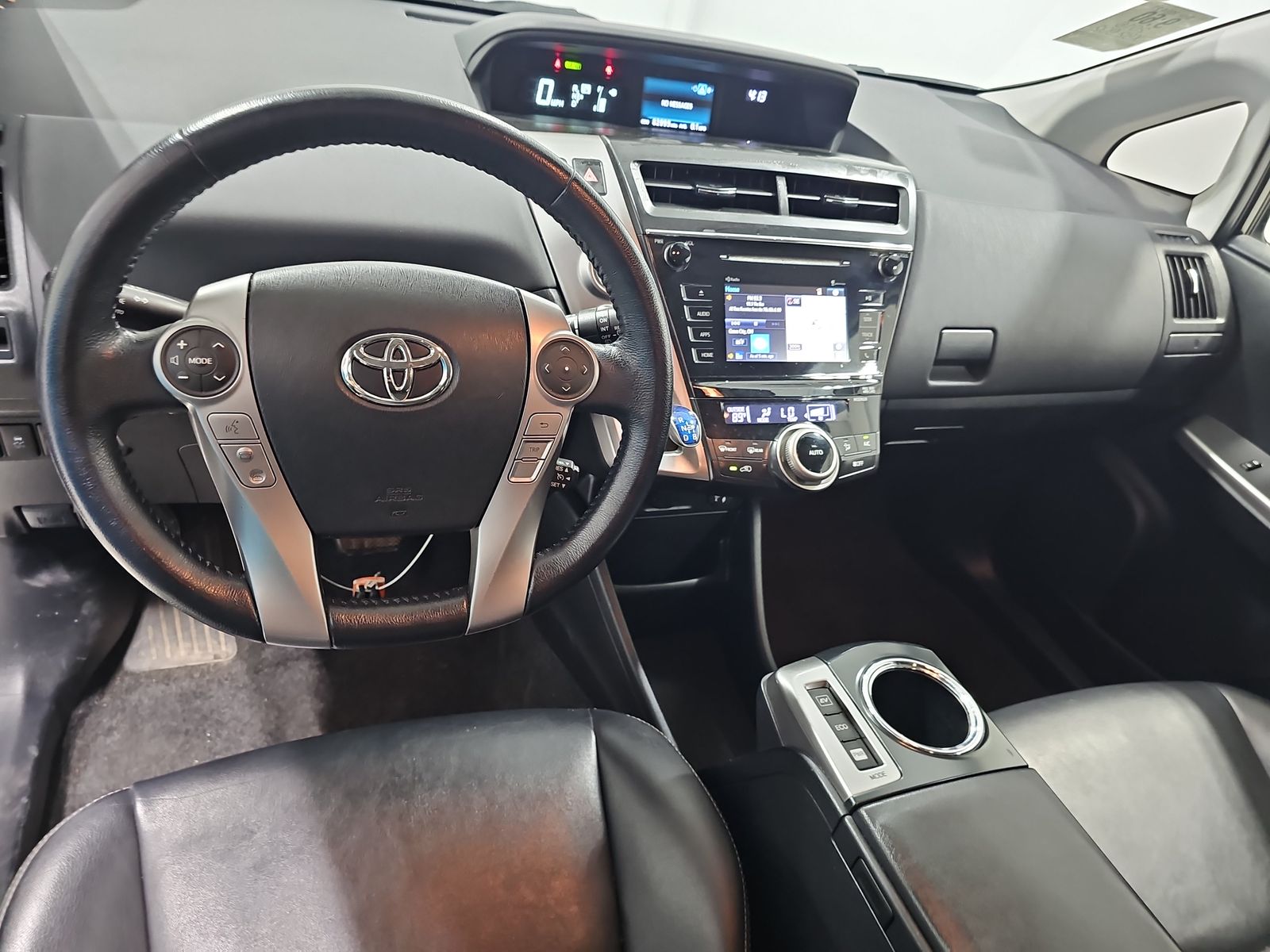 2016 Toyota Prius v Four FWD
