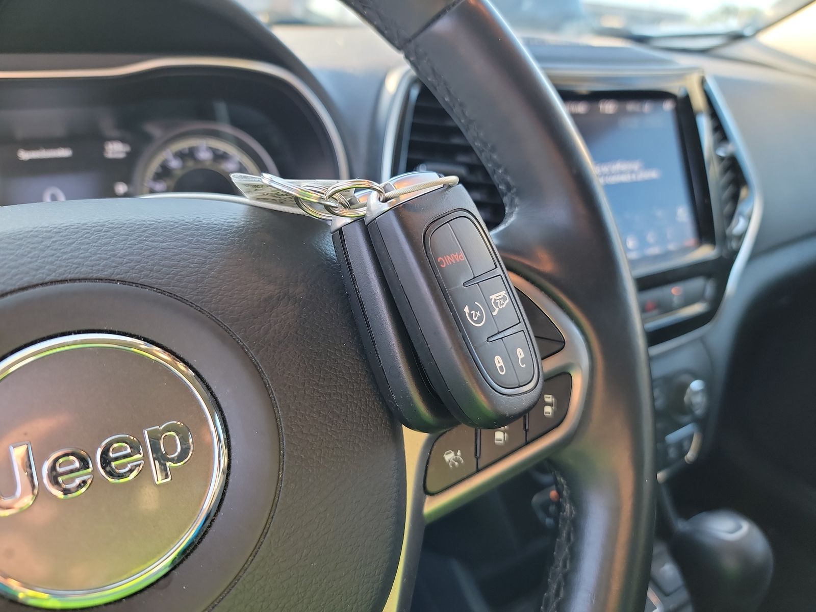 2019 Jeep Cherokee Limited FWD