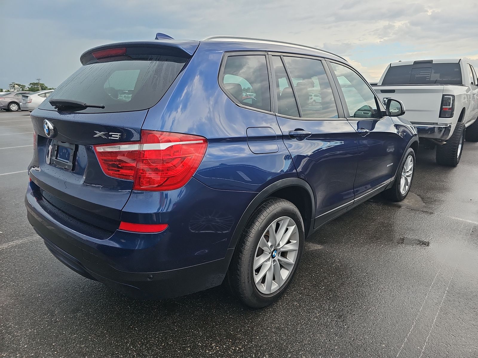 2017 BMW X3 sDrive28i RWD