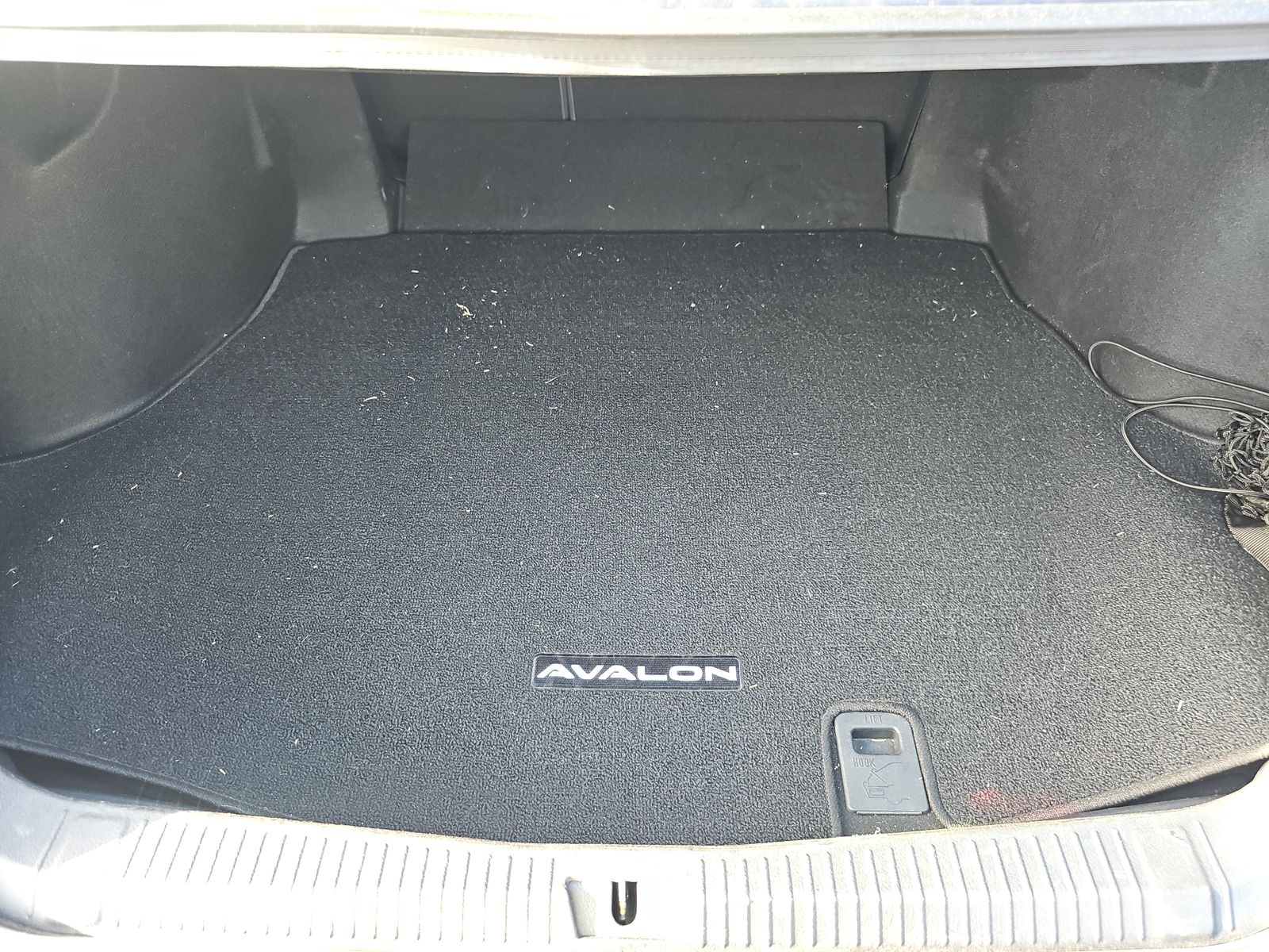 2020 Toyota Avalon XLE FWD