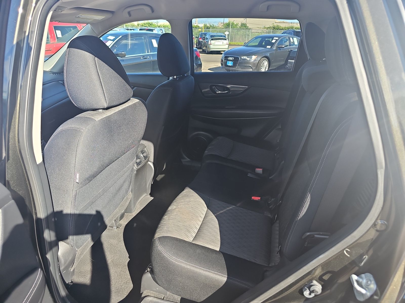 2017 Nissan Rogue SV AWD