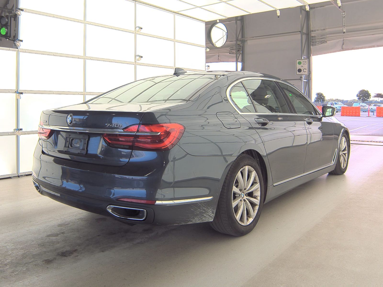 2019 BMW 7 Series 740i xDrive AWD