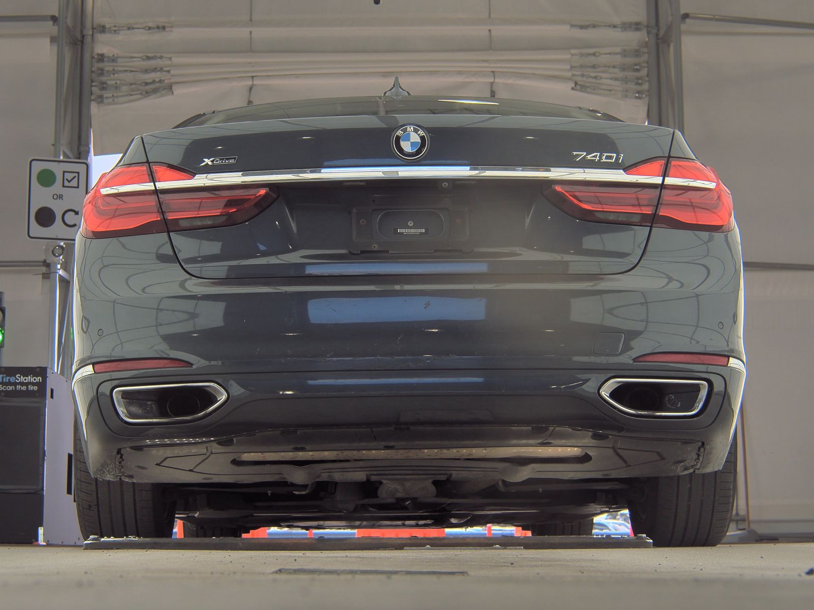 2019 BMW 7 Series 740i xDrive AWD