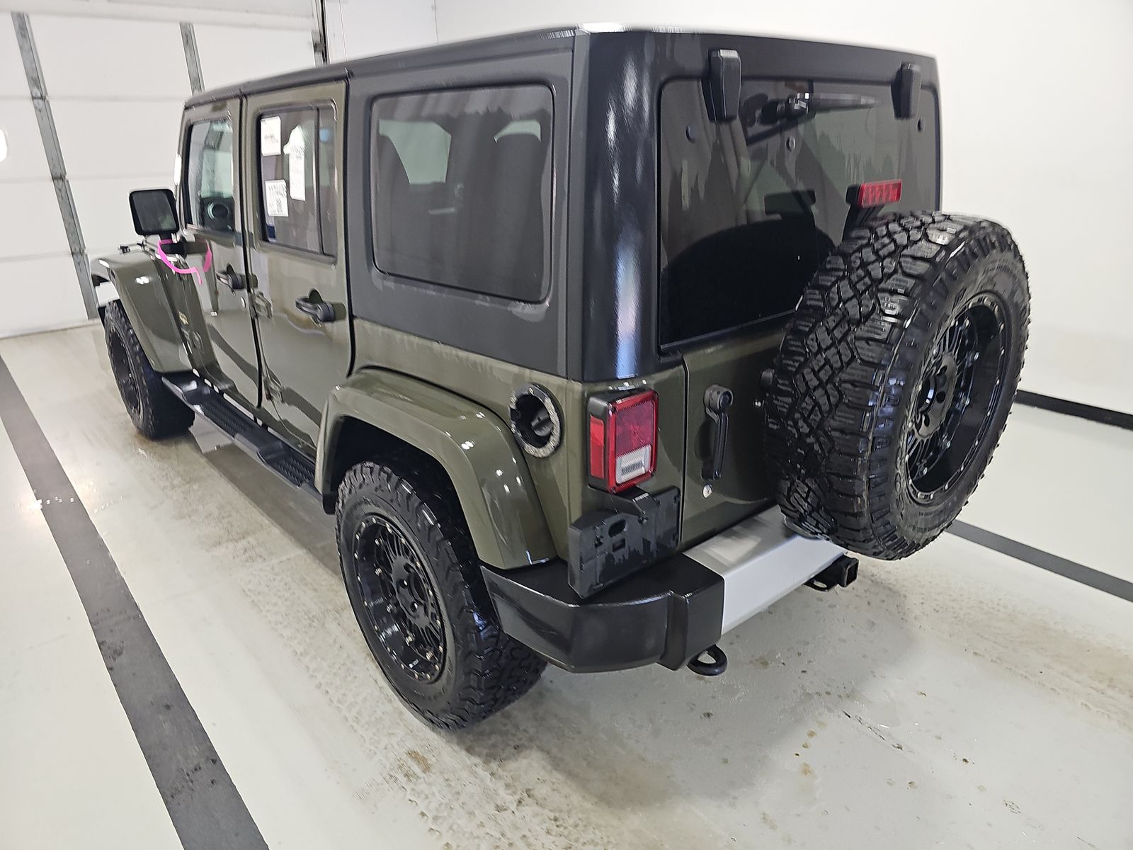 2015 Jeep Wrangler Unlimited Sahara AWD