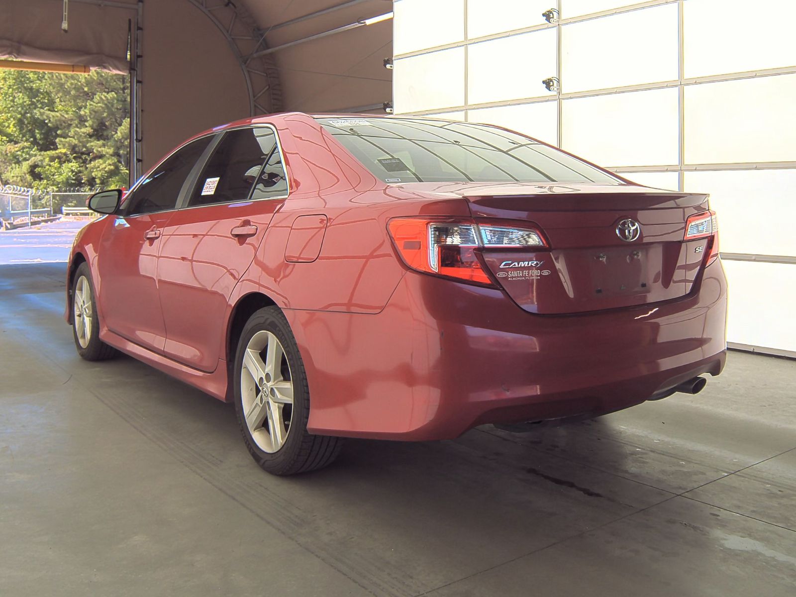 2012 Toyota Camry SE FWD