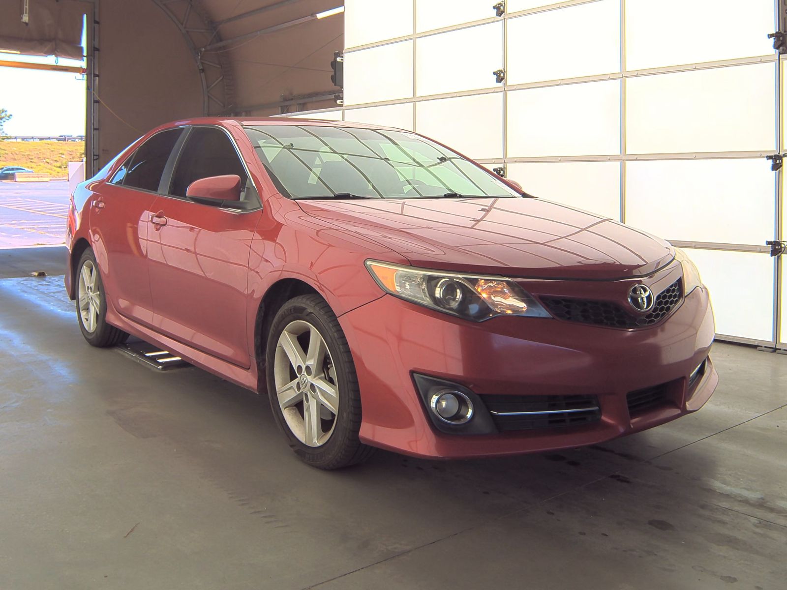 2012 Toyota Camry SE FWD