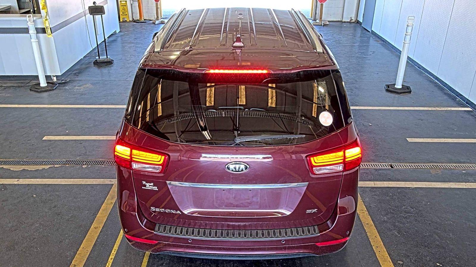 2016 Kia Sedona SX FWD