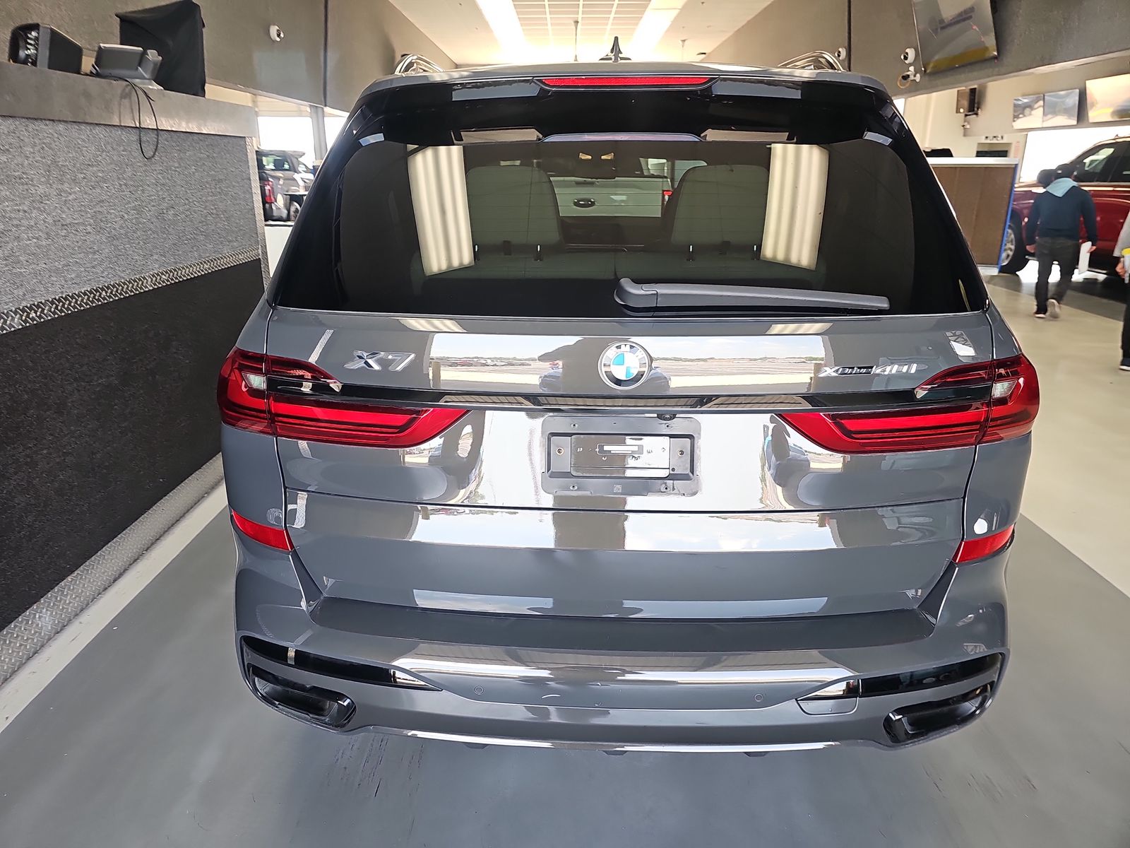 2022 BMW X7 xDrive40i AWD