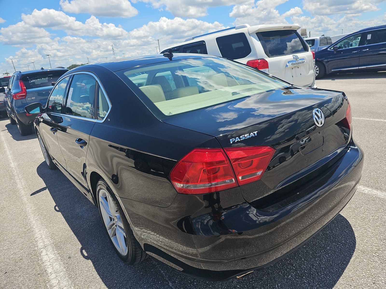 2014 Volkswagen Passat 2.0L TDI SE FWD