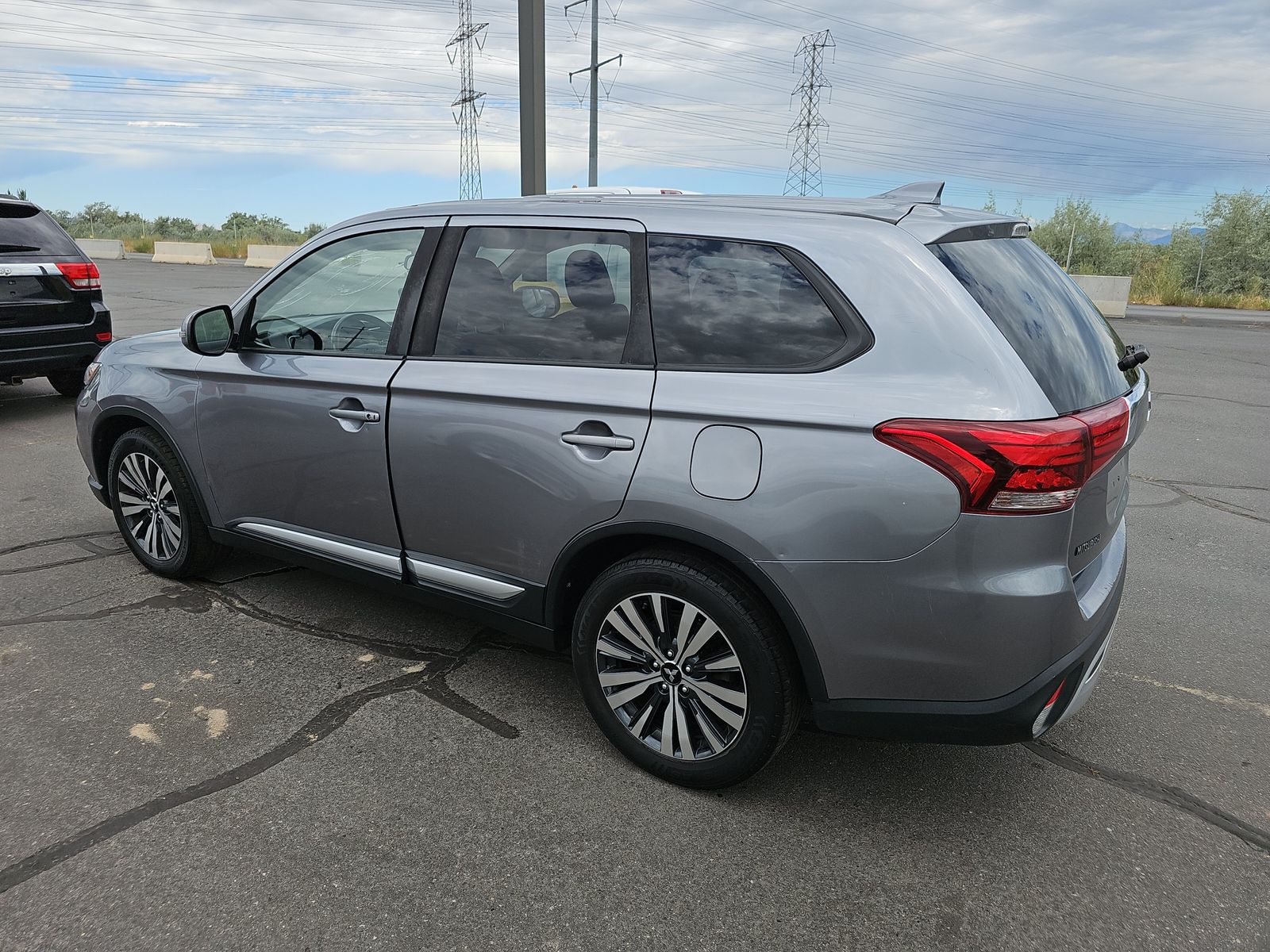 2019 Mitsubishi Outlander SE FWD