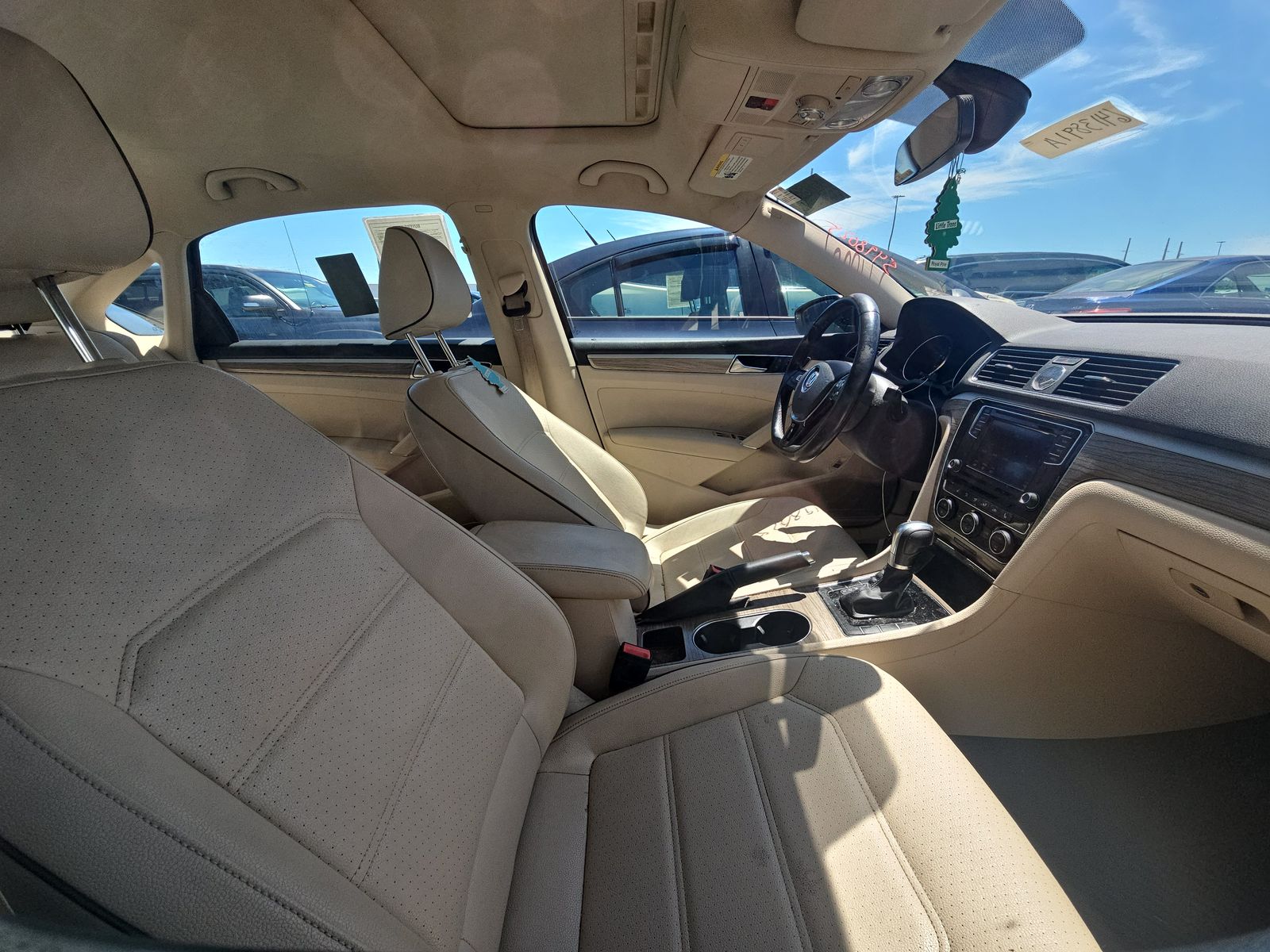 2016 Volkswagen Passat 1.8T SE FWD