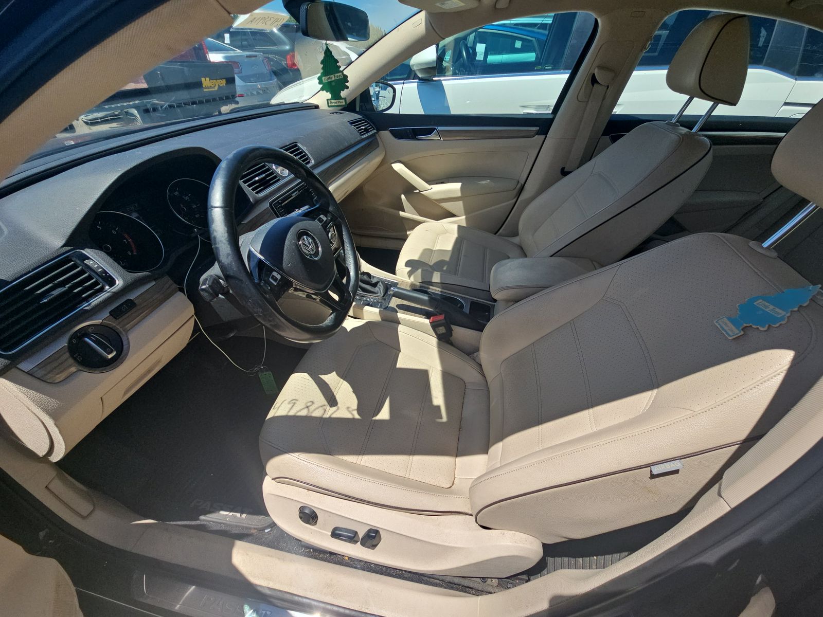 2016 Volkswagen Passat 1.8T SE FWD