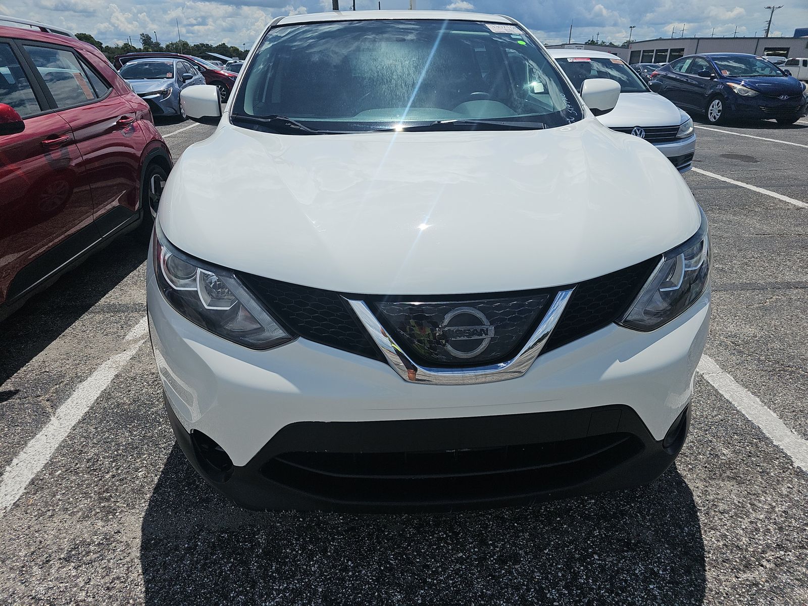 2018 Nissan Rogue Sport S FWD