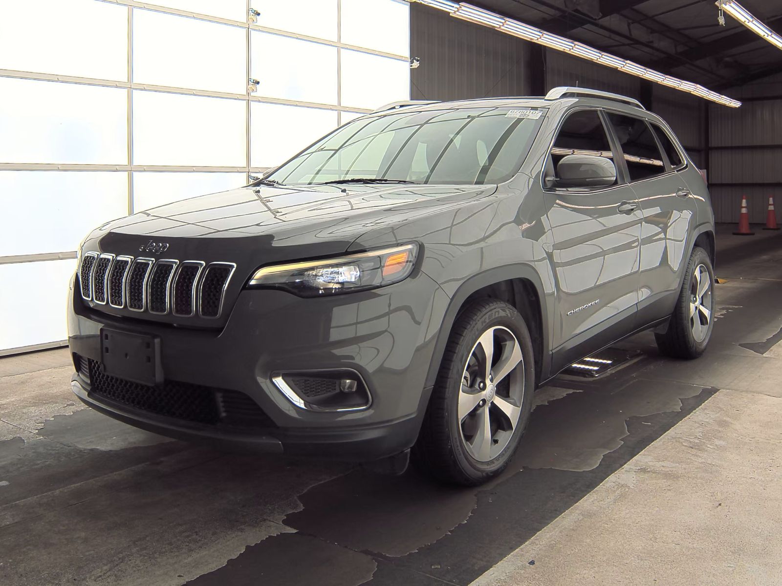 2020 Jeep Cherokee Limited FWD