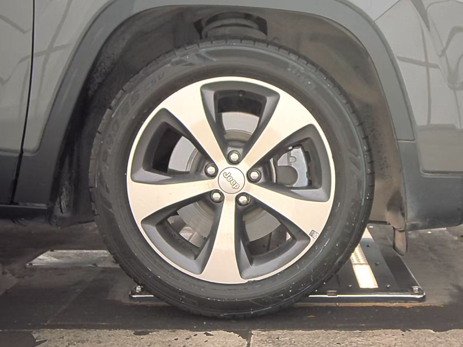 2020 Jeep Cherokee Limited FWD