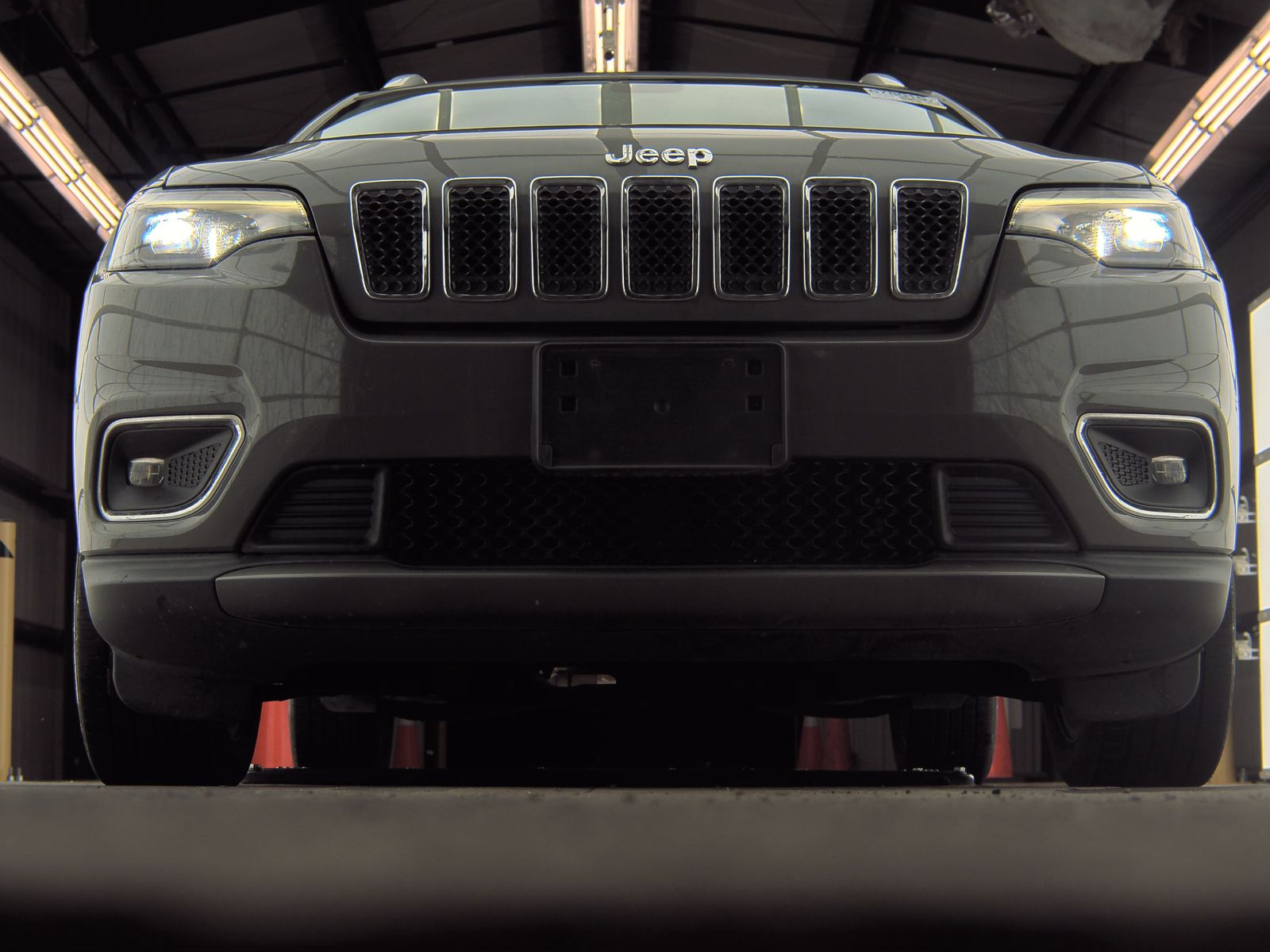 2020 Jeep Cherokee Limited FWD