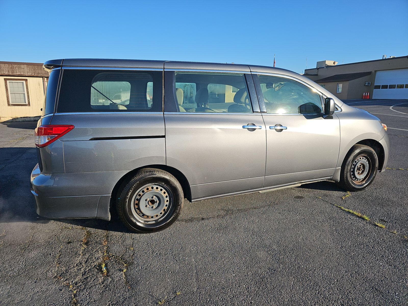 2014 Nissan Quest S FWD